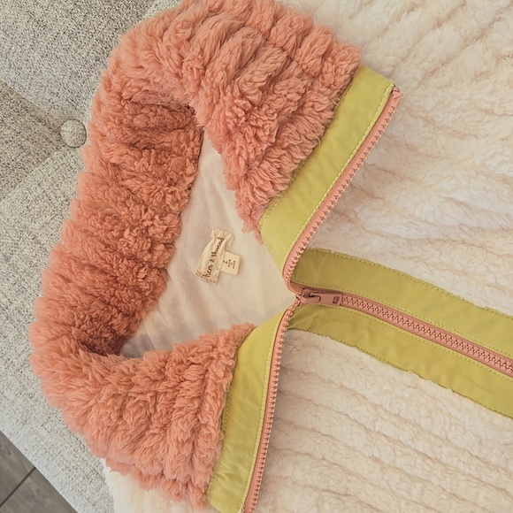 Hem & Thread Cream Sherpa Teddy Jacket - Picture 3 of 11